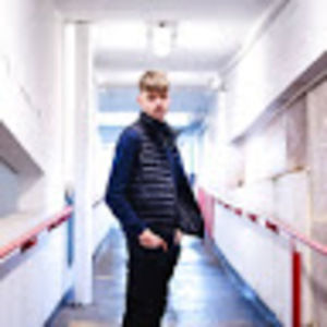 Meet your Posher, Anthony barbieri